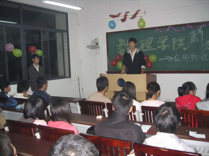 dvubb 按此在新窗口浏览图片
